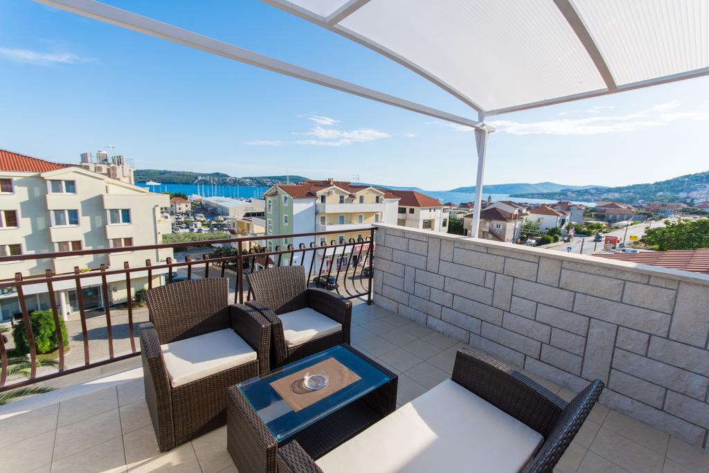 Apartments Barba Trogir Extérieur photo