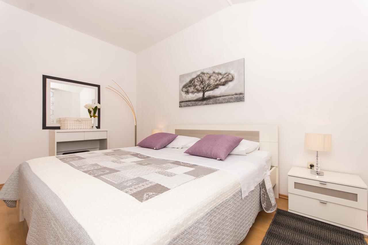 Apartments Barba Trogir Extérieur photo
