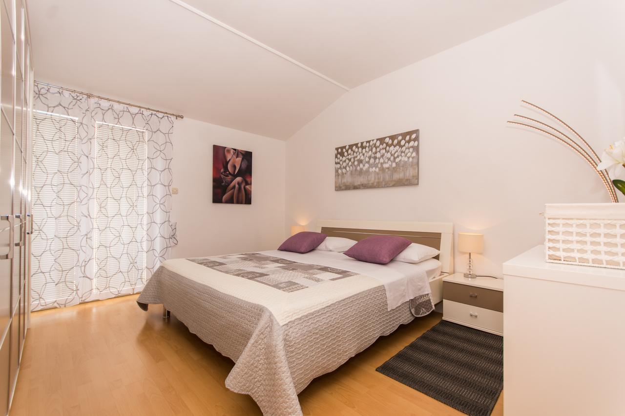Apartments Barba Trogir Extérieur photo