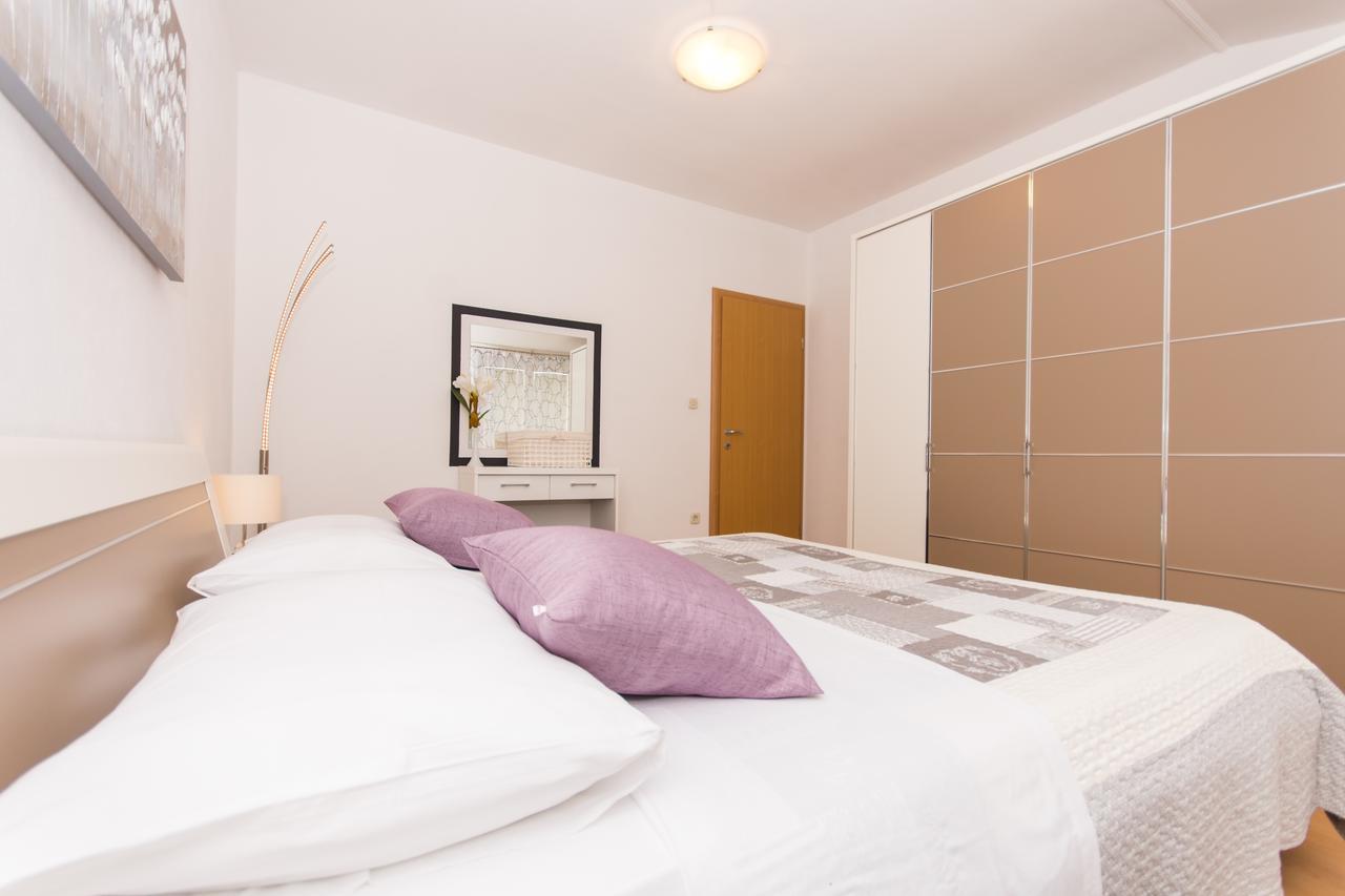 Apartments Barba Trogir Extérieur photo